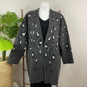 Ellen Tracy Gray Leopard Print Long Line Open Sweater Cardigan (Sz XLarg…